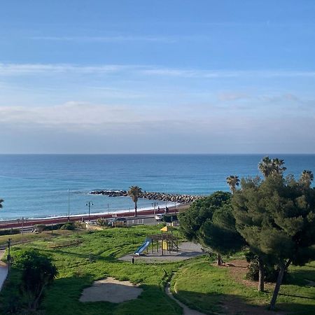 Mare 5 Apartment Ventimiglia Exterior foto